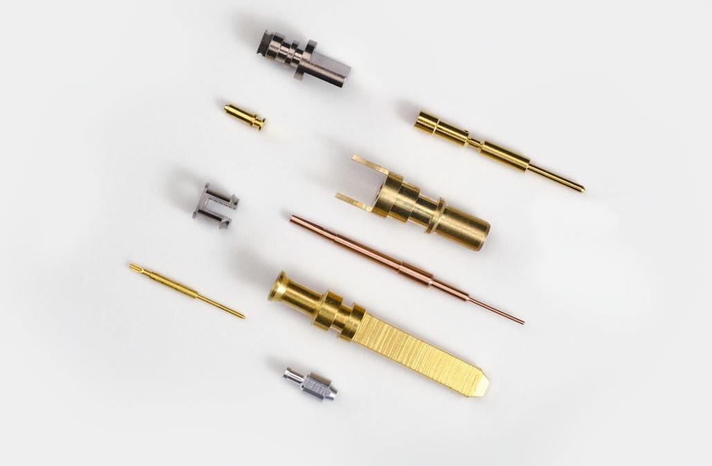 Décolletage de pièces connectiques